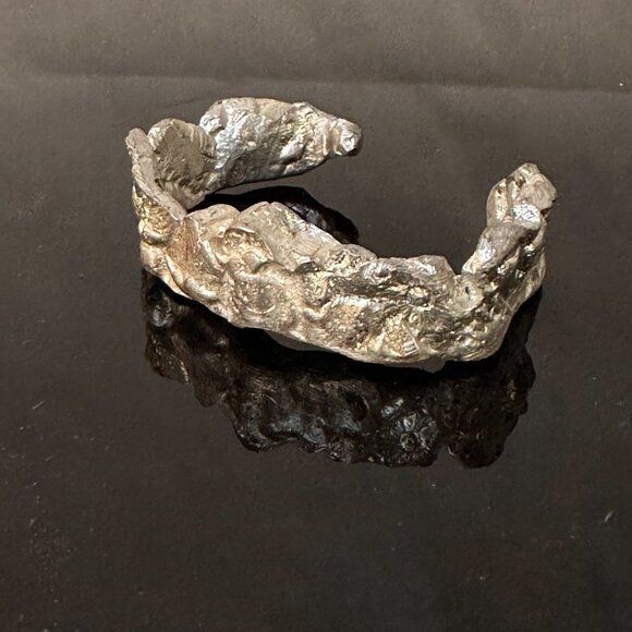 Sunflower Pewter Cuff Bracelet Silver 6.0 Wrist Brutalist Small Wrist Artisan - Picture 6 of 9